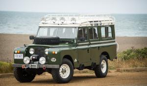 Land Rover Series IIA 109 Station Wagon 1962 года 